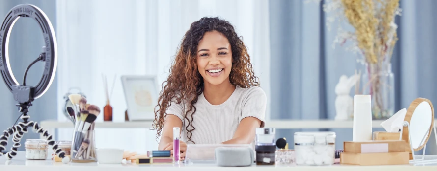 https://www.rlogical.com/wp-content/uploads/2026/02/beauty-industry-we-serve.webp